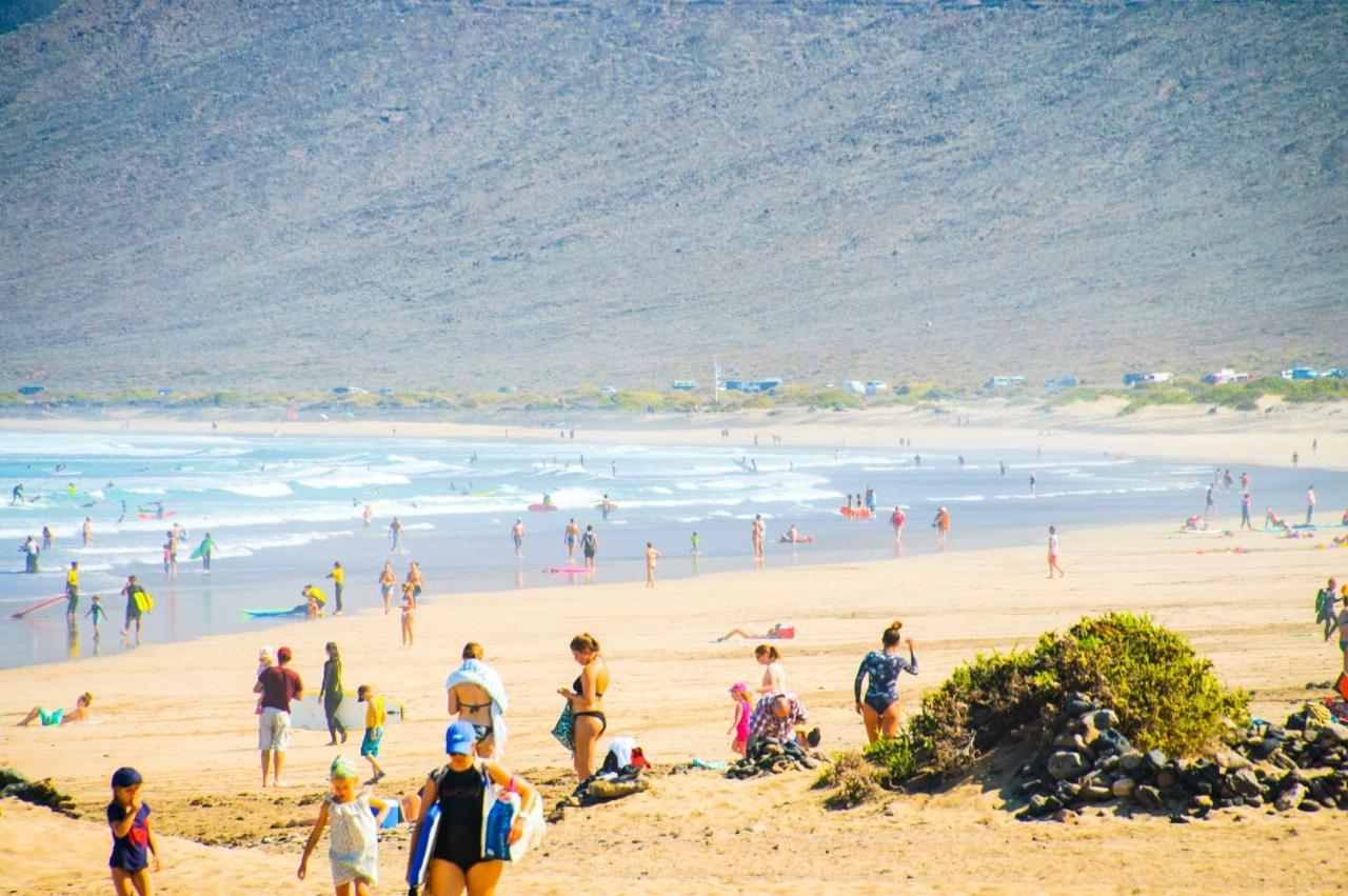 Апартаменты Seaview Famara 2 Экстерьер фото